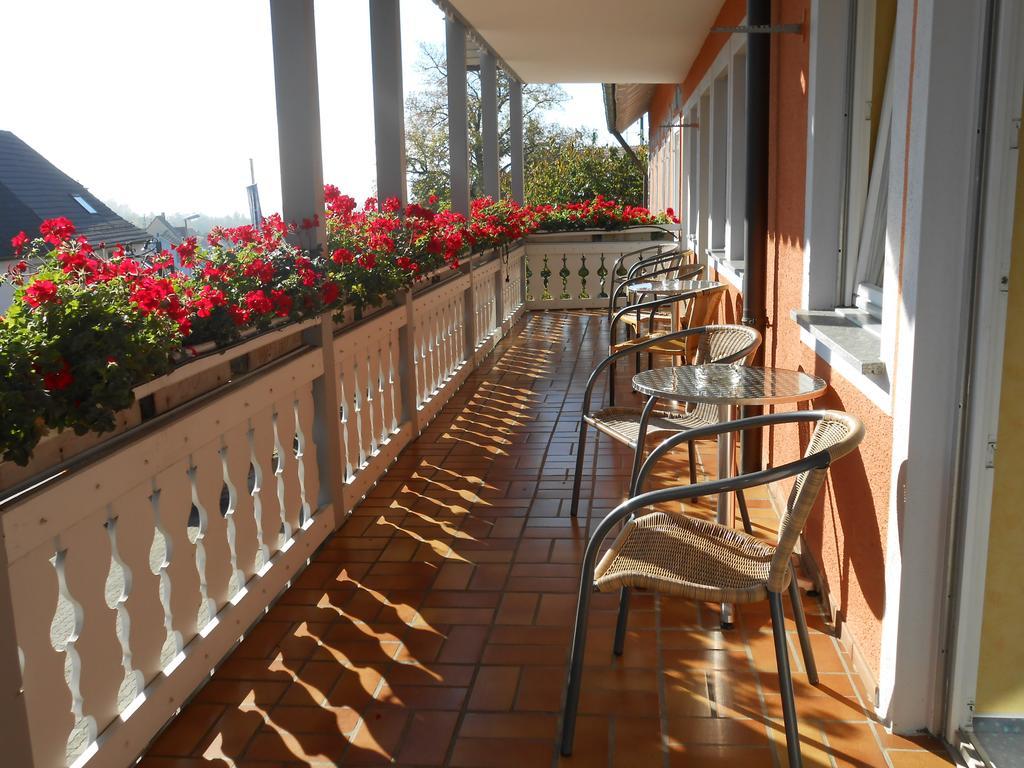 Landgasthof Schutzen Hotel Tengen ภายนอก รูปภาพ