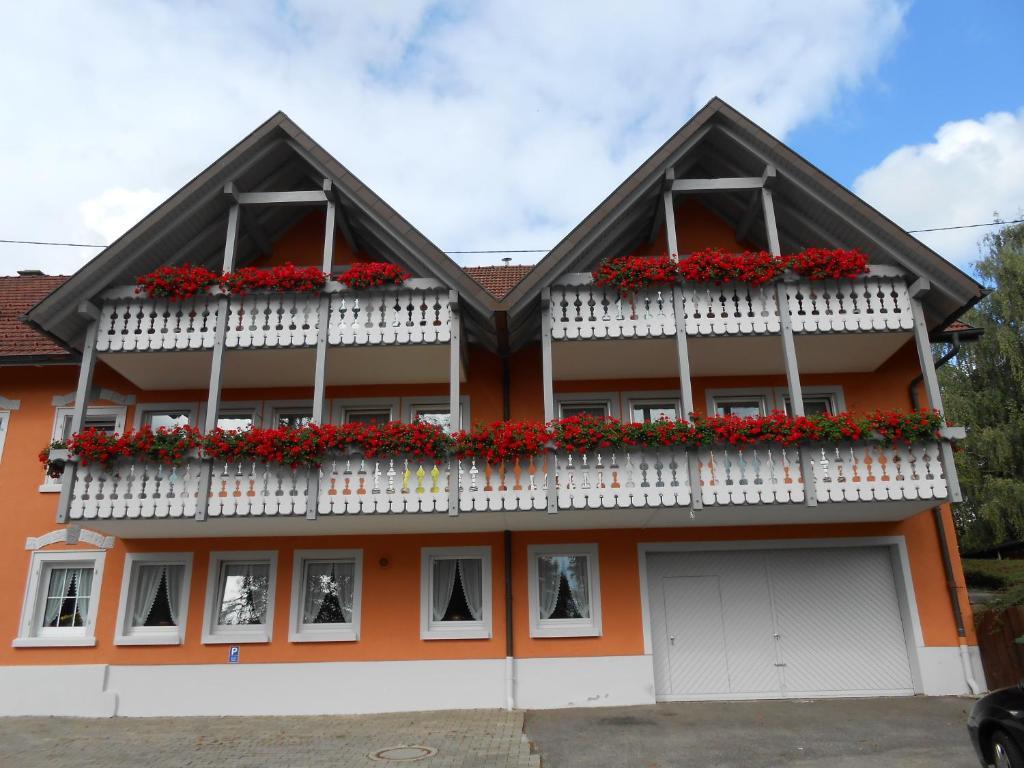 Landgasthof Schutzen Hotel Tengen ภายนอก รูปภาพ