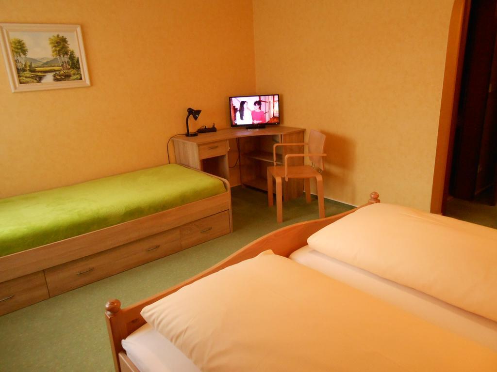 Landgasthof Schutzen Hotel Tengen ภายนอก รูปภาพ